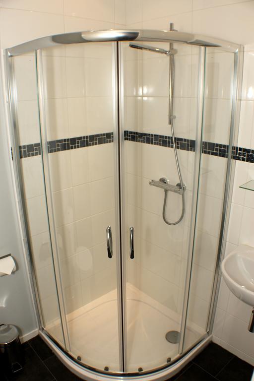 Bed and Breakfast The Crown West Haddon Екстер'єр фото
