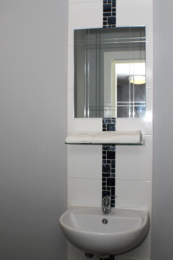 Bed and Breakfast The Crown West Haddon Номер фото